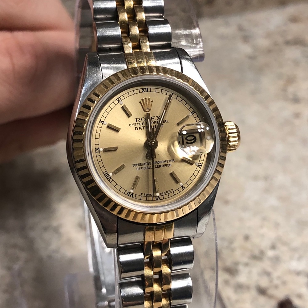 Women’s Rolex Datejust 26mm 1990’s model